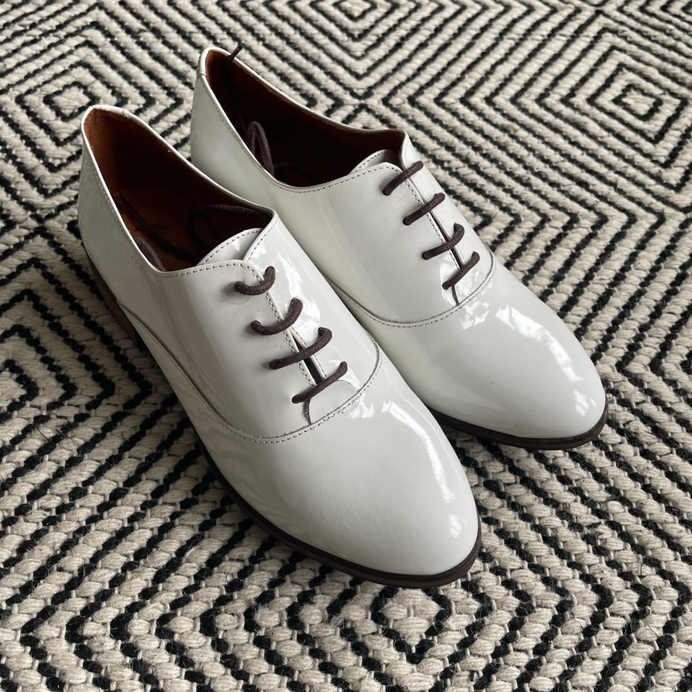 LAST CHANCE Brand new L’Intervalle lace up shoes size 36